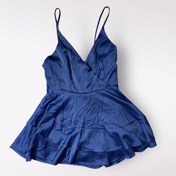 Altar’d State Navy Blue Satin Ruffled V-Neck Artesia Romper NWT Size S - Picture 1 of 10